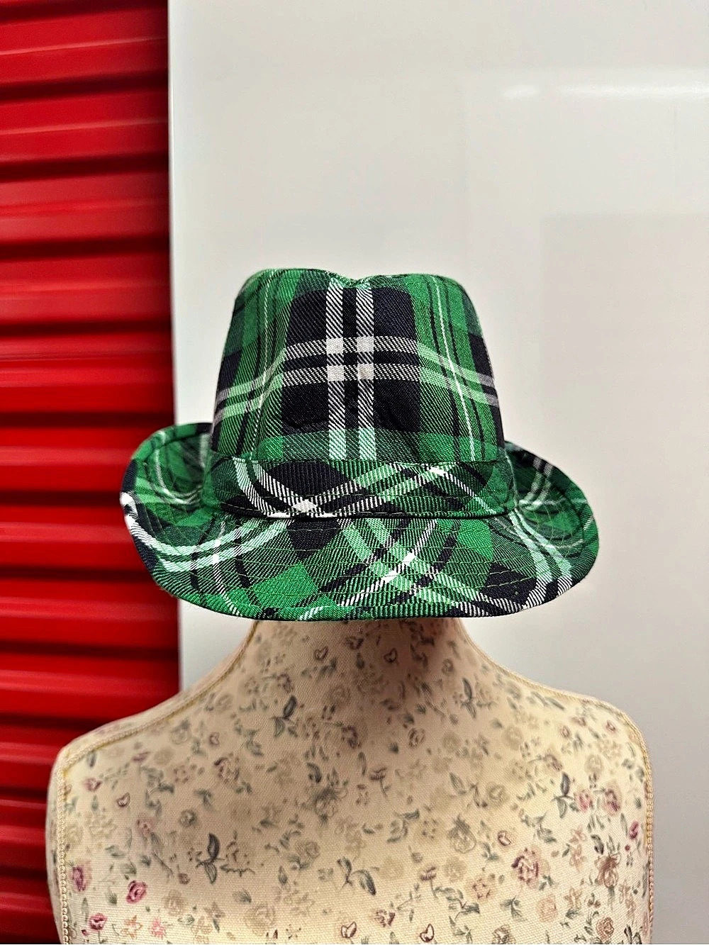 Green Plaid Fedora Like New